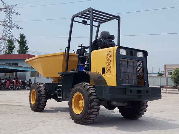 工程用翻斗车