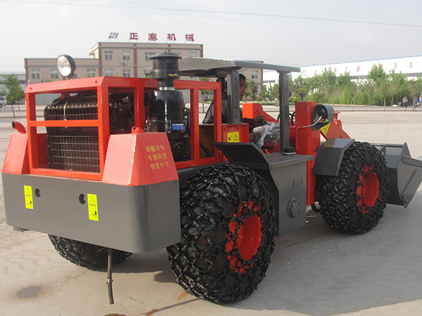 矿用卧式装载机