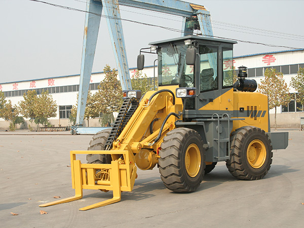 伸缩臂装载机ZT928TR 